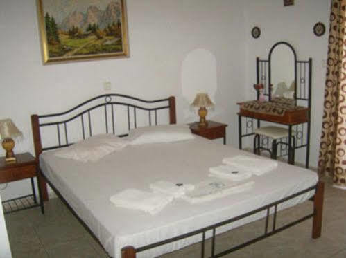 Yannis Pothoulakis Apartments Almirida المظهر الخارجي الصورة